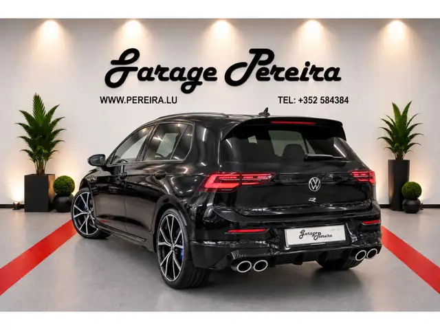 Volkswagen Golf view 2