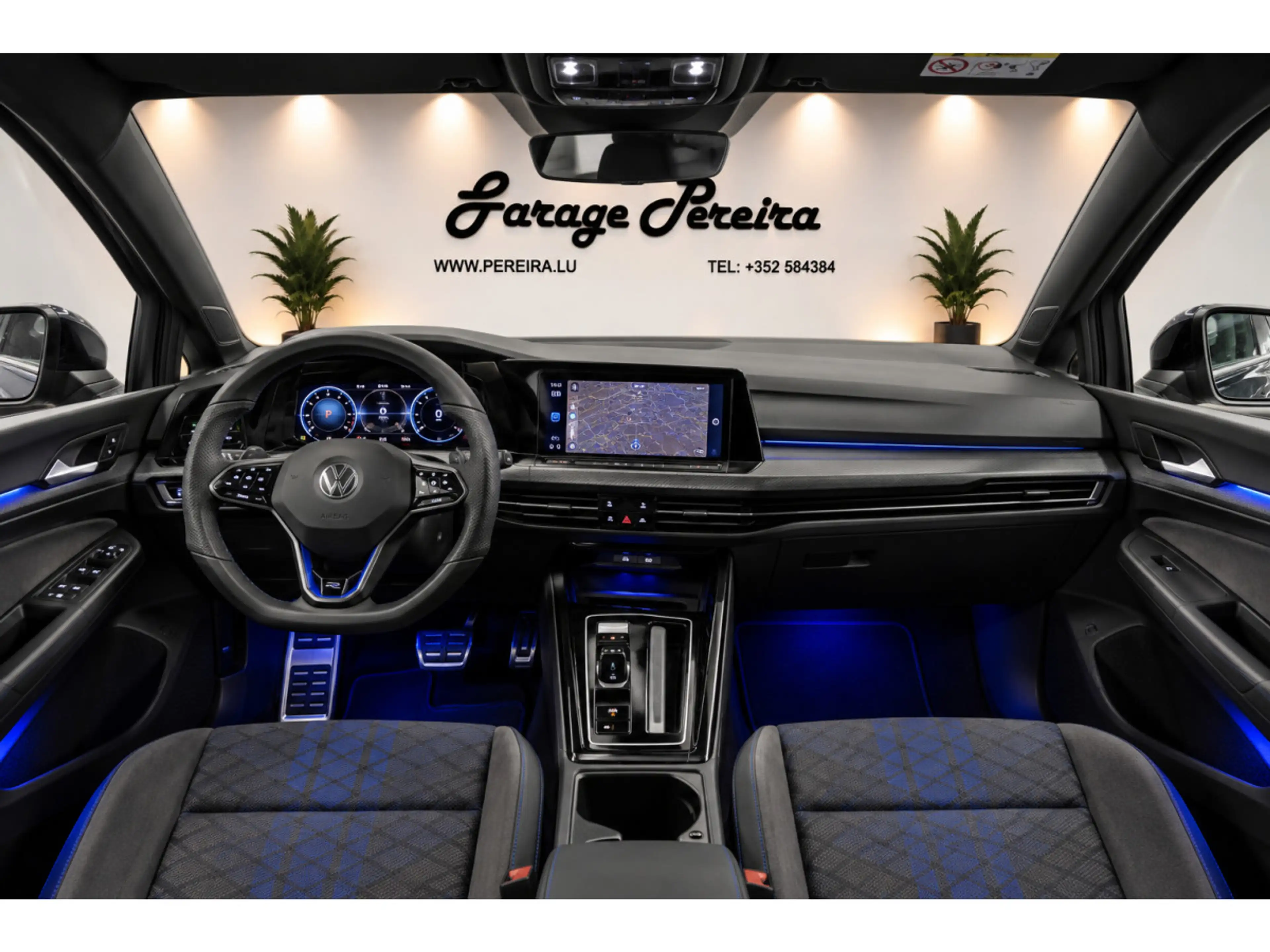 Volkswagen Golf R 2.0 TSI 320 4MOTION HARMAN KARDON IQ-LIGHT NAVI — photo 4