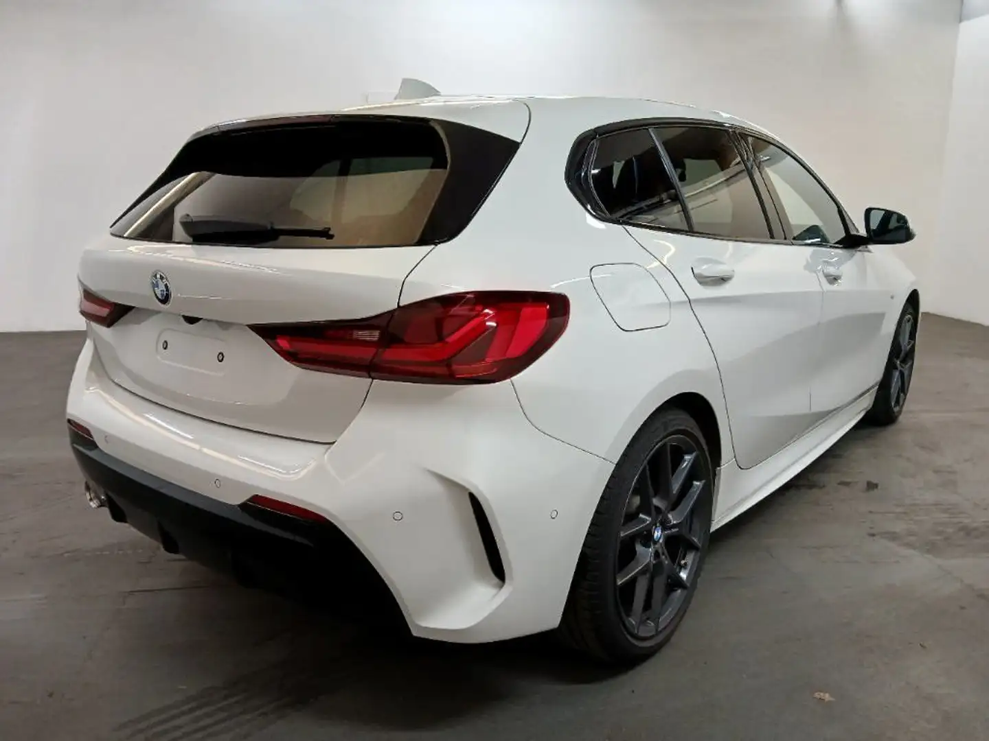 BMW 118 i M Sport*NP:51.400EUR*HUD,ACC,18``LC Pro,RFK Wit - 2