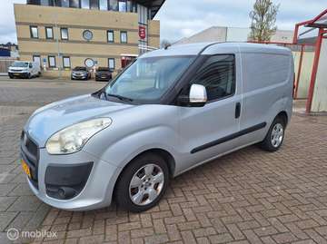 CARGO 1.6 MULTI-JET SX / LEES TEKST /