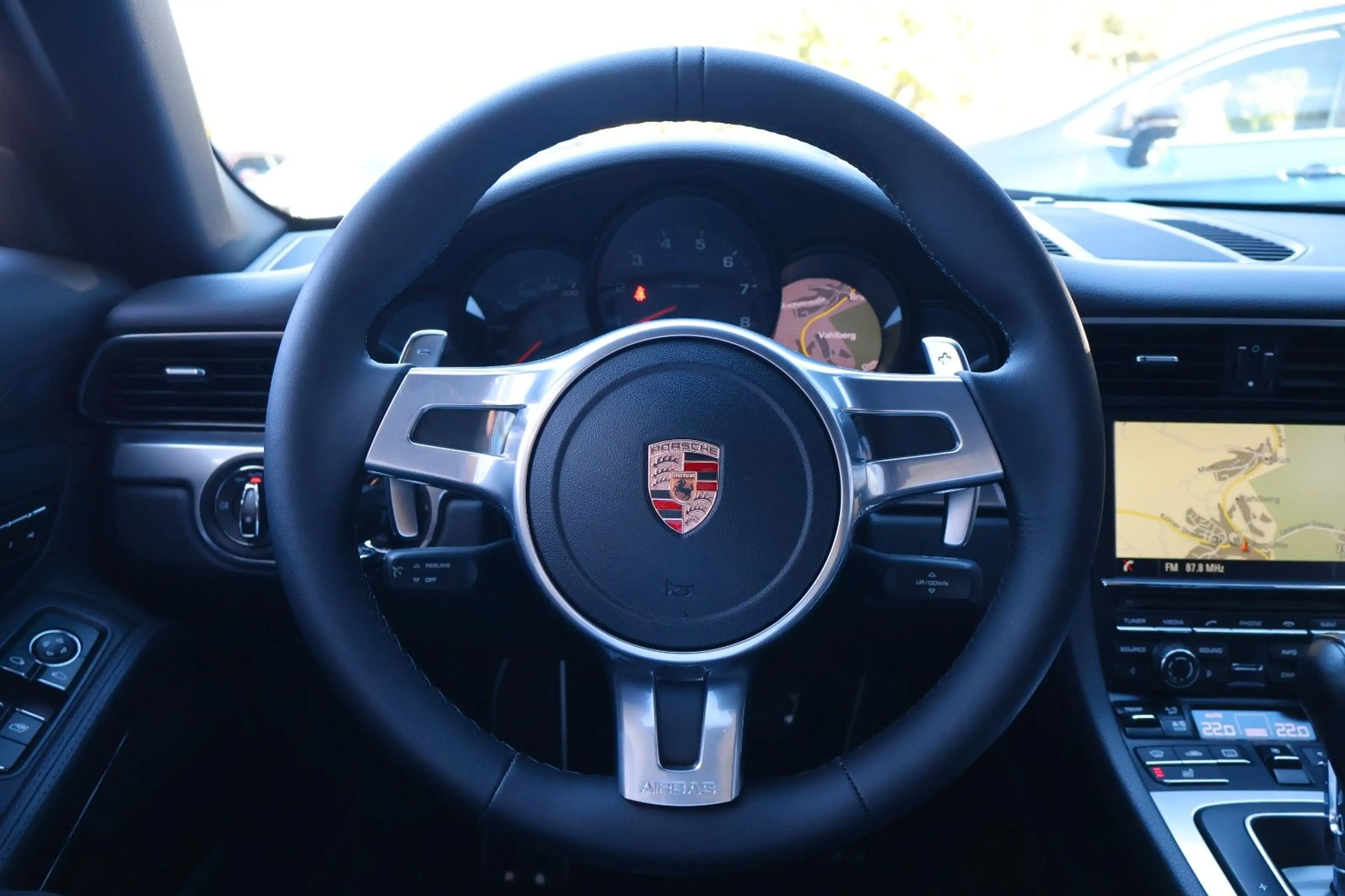 Porsche 991 911 CARRERA — photo 14