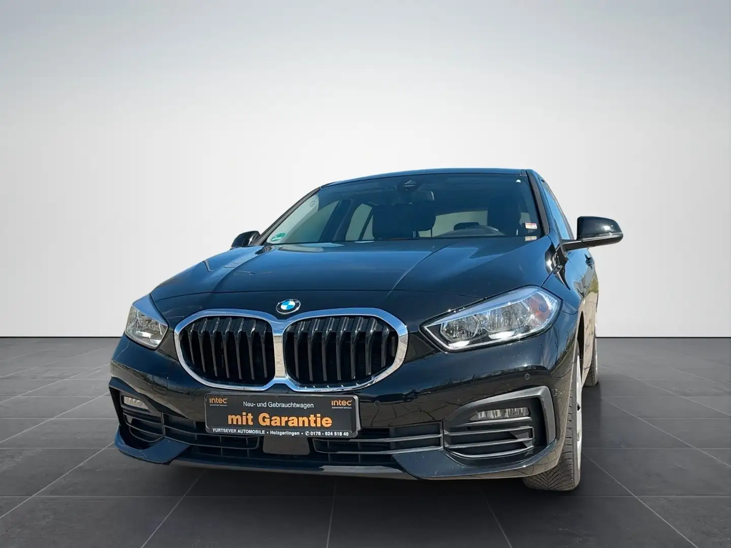 BMW 118 1 Lim. 118 i*LEDER*1HAND*LED*MFL*SHZ*PDC*EFH*ALU Schwarz - 1