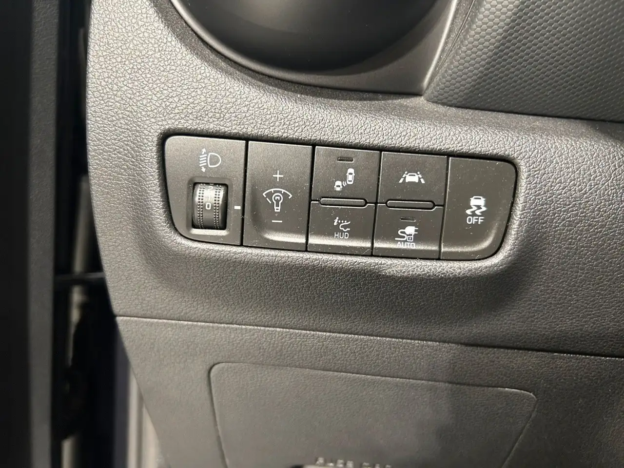 Hyundai Kona Premium Elektro 2WD SCHIEBE/SZH/KAM/LED/SOU, миниатюра 24