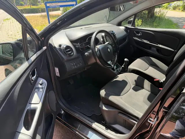 Renault Clio view 10