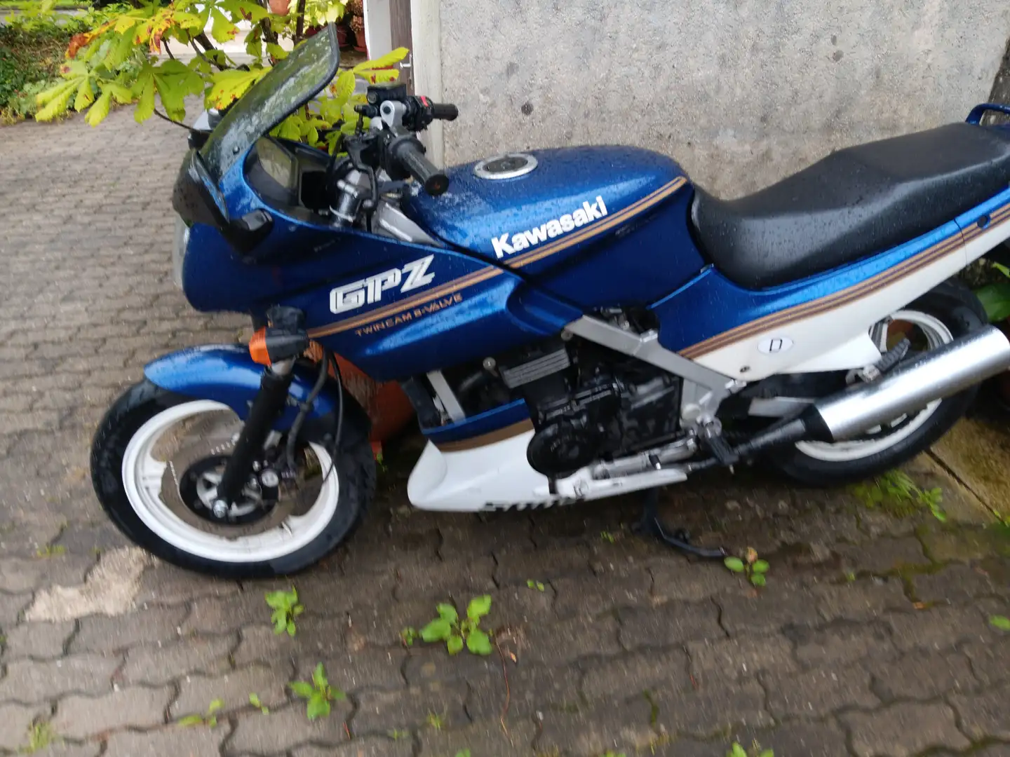 Kawasaki GPZ 500 S Mavi - 2