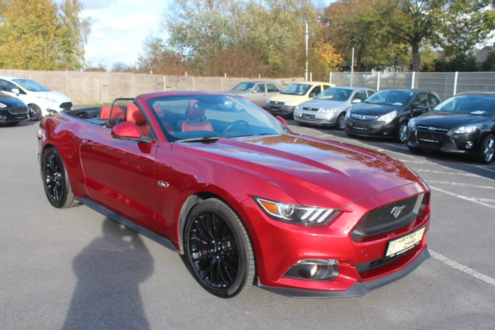 Ford Mustang GT Convertible Rood - 2