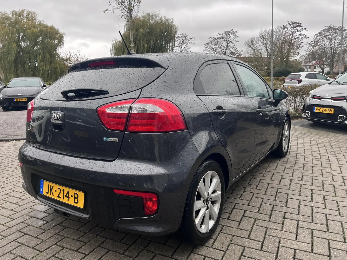 Kia Rio 1.2 CVVT DynamicLine Navigatie|Camera|Lmv|Cruise c Gris - 2