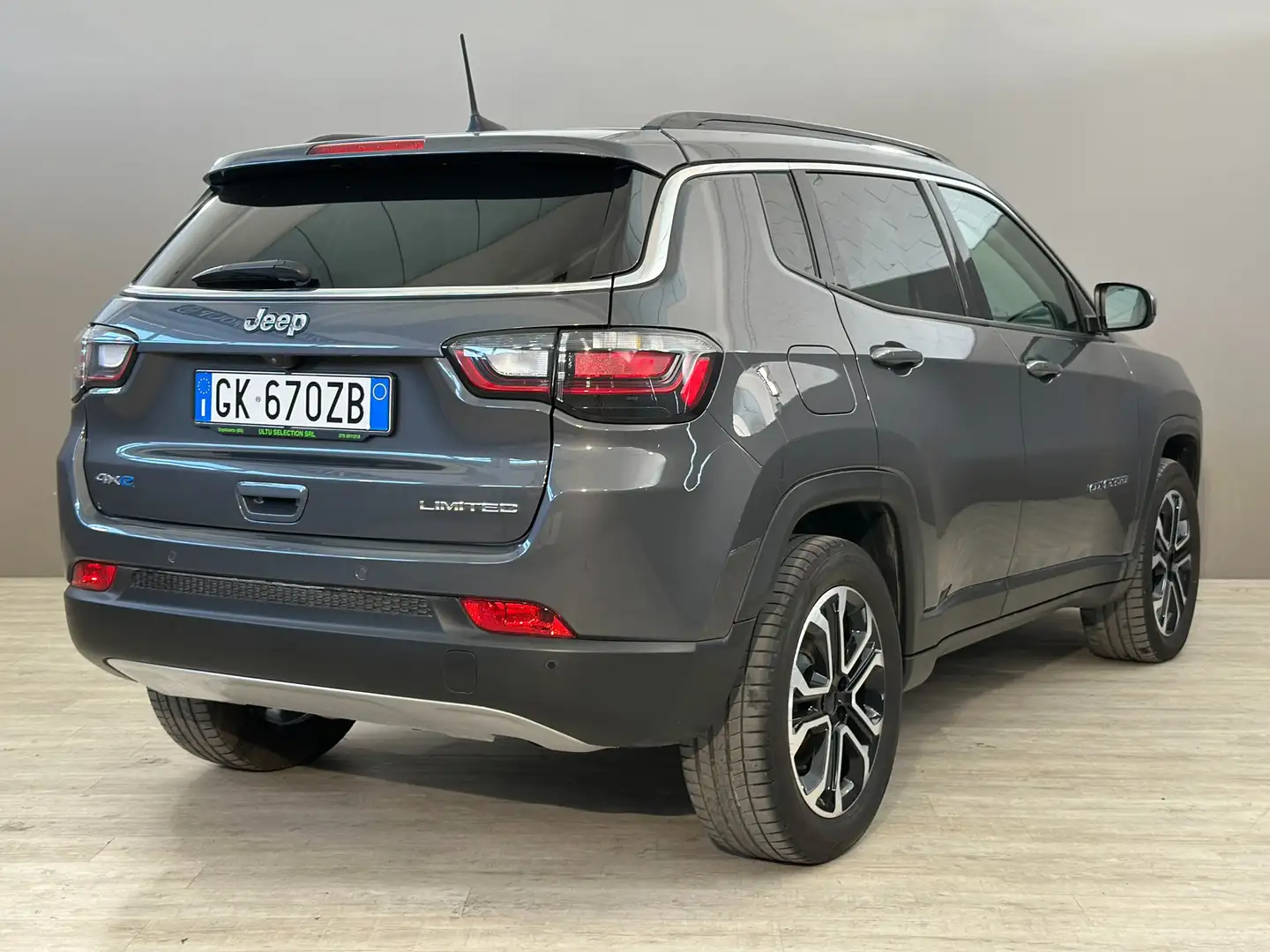 Jeep Compass 1.3 PHEV Limited 4xe auto Grigio - 2