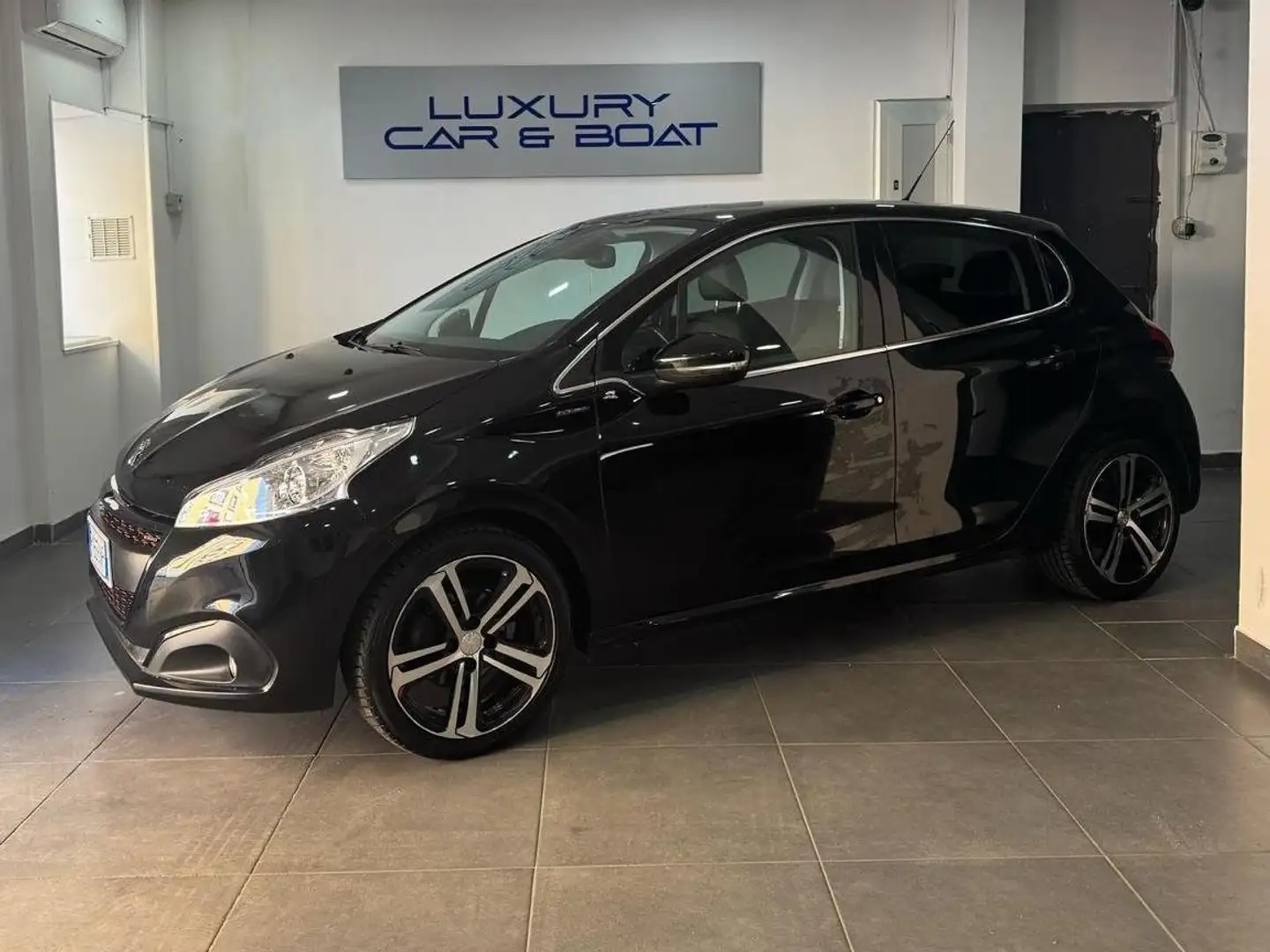 Peugeot 208 208 5p 1.2 puretech t GT Line s Nero - 1