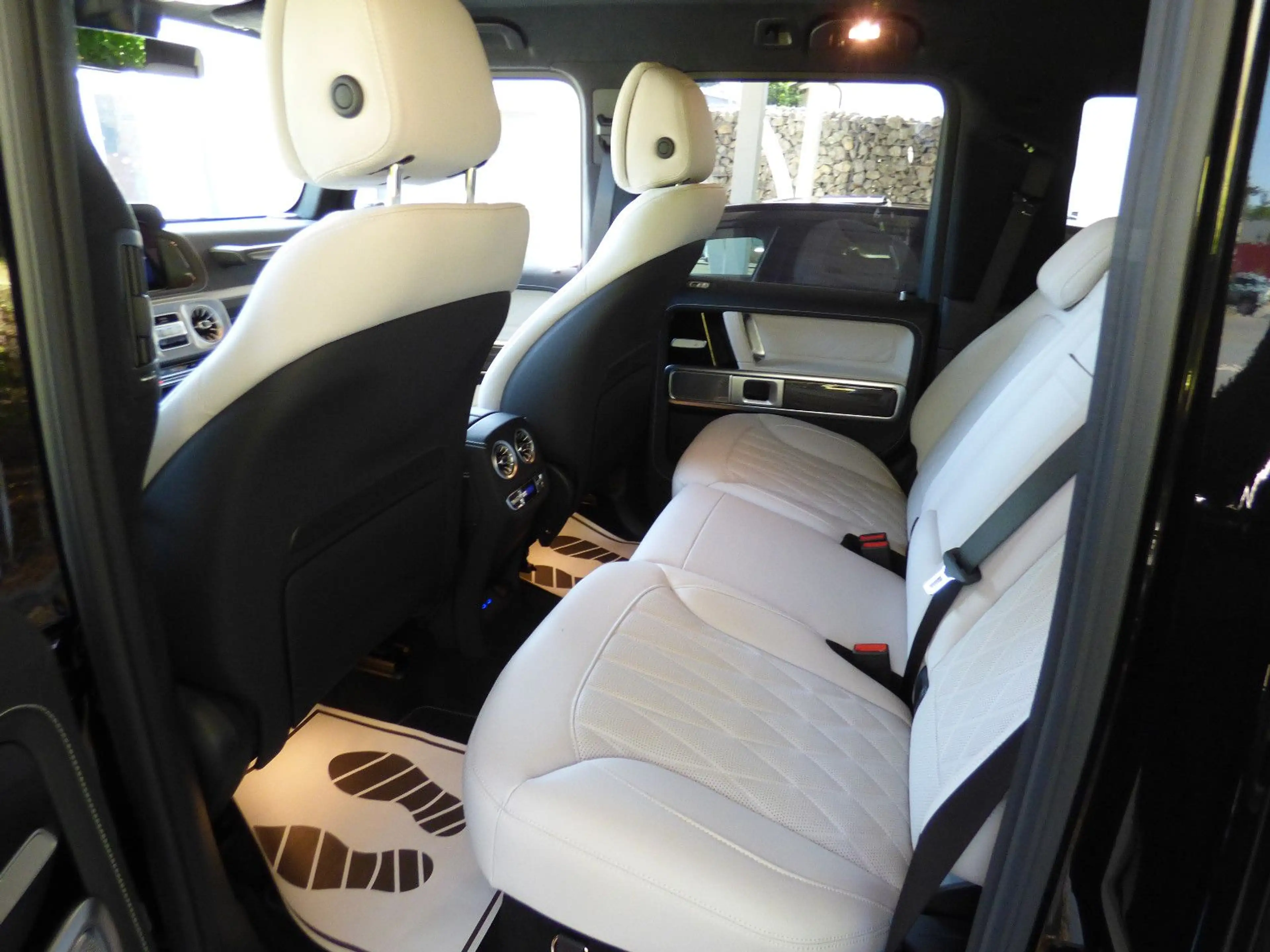 Mercedes-Benz G 63 AMG *Carbon*SUPERIOR*A22*NIGHT I+II*MY 2027* — photo 11