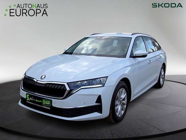 Imagine Skoda Octavia Combi 1.5 TSI DSG mHEV Selection KlimaA Kam SmartL