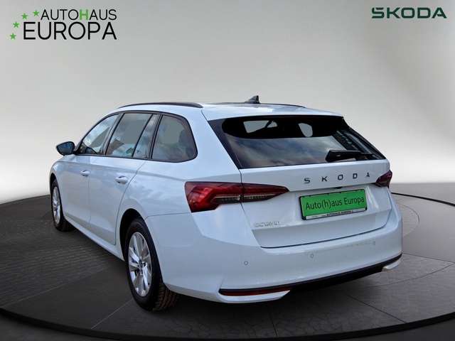 Skoda Octavia Combi 1.5 TSI DSG mHEV Selection KlimaA Kam SmartL