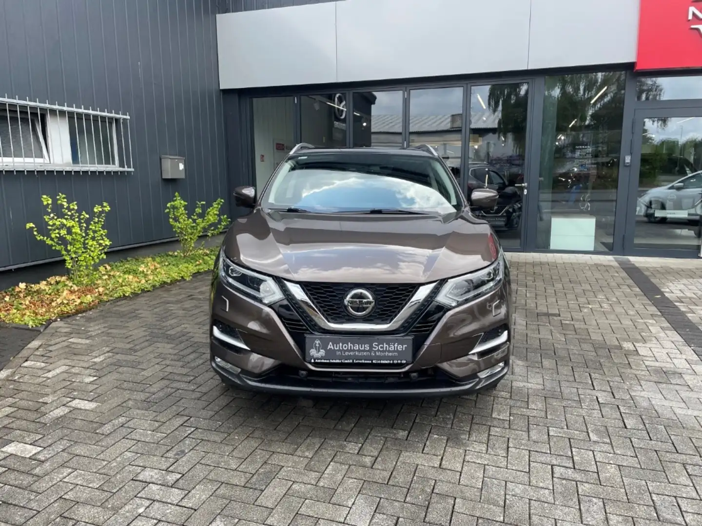 Nissan Qashqai N-Connecta Panorama Navi 360 Kamera LED Kurvenlich Brown - 2