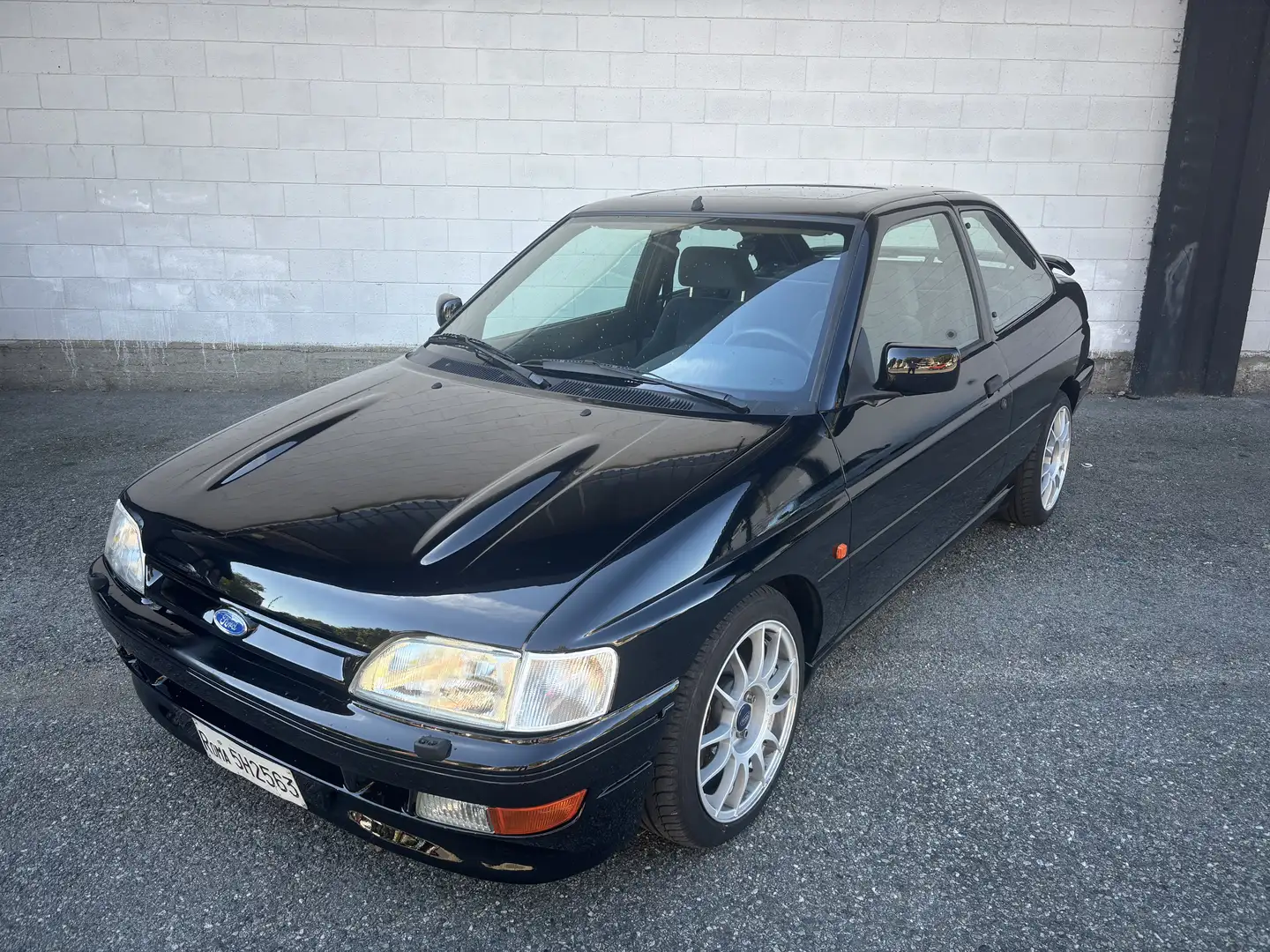 Ford Escort 3p 2.0i 16v RS - 1