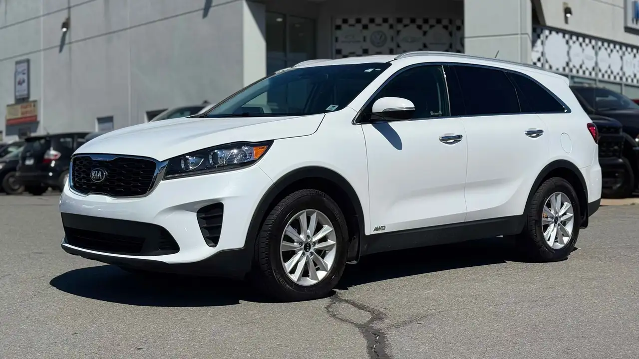 Kia Sorento снимка Kia Sorento