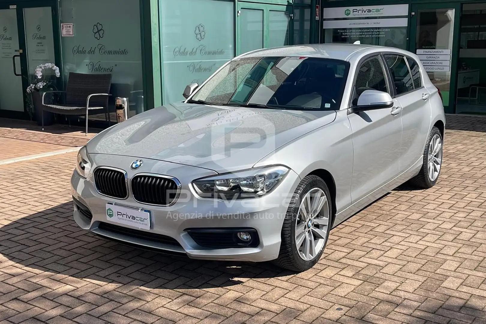 BMW 116 116d 5p. Advantage Zilver - 1