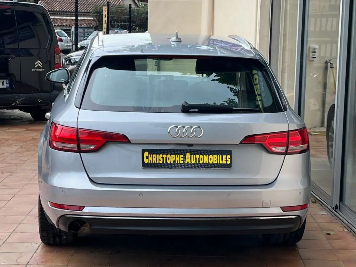 Audi A4 A4 AVANT 1.4 TFSI 150 DESIGN LUXE Gris - 2