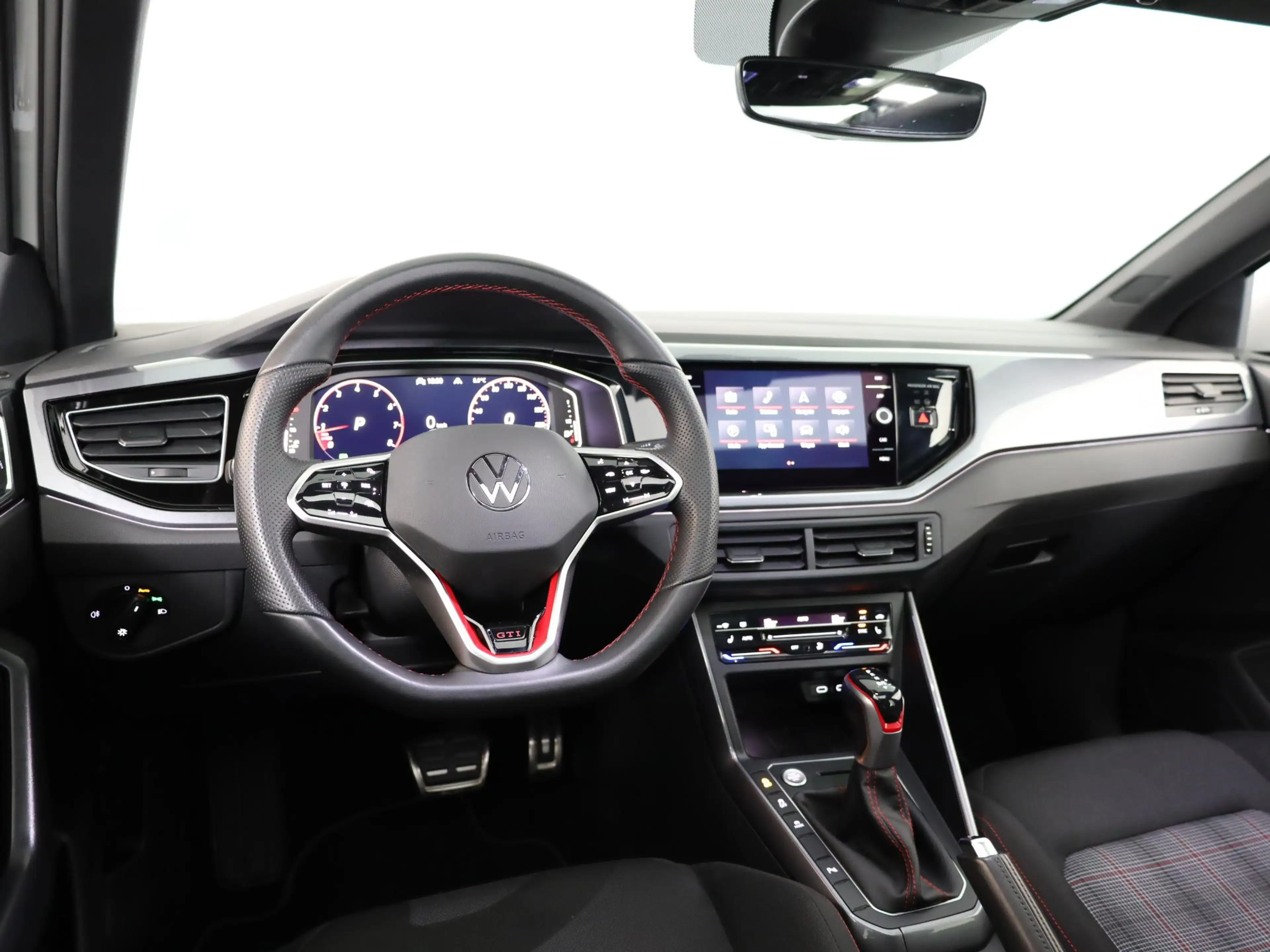 Volkswagen Polo GTI 2.0 TSI Automaat (DSG) | Panoramadak |  | Achterui — photo 11