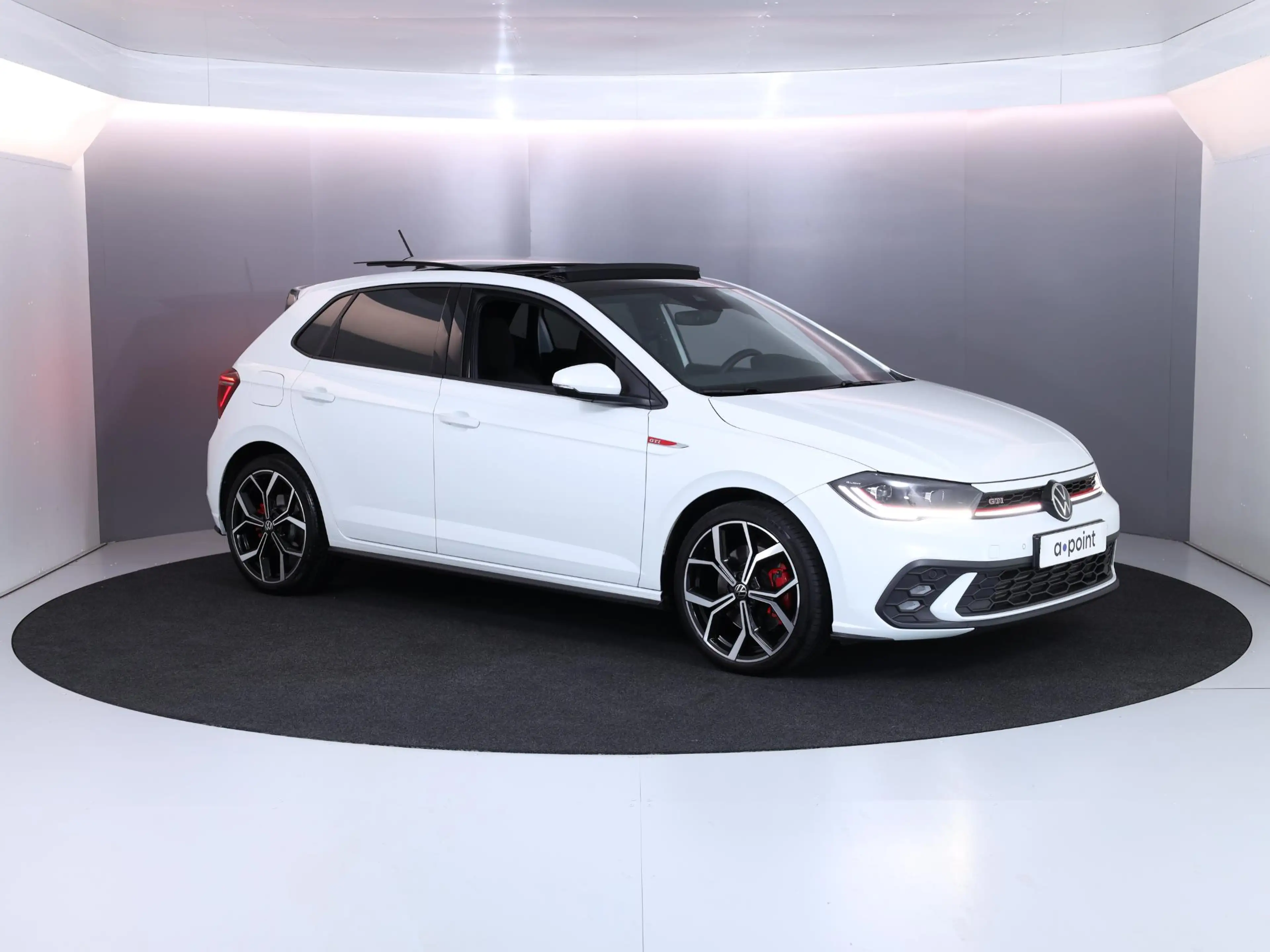 Volkswagen Polo GTI 2.0 TSI Automaat (DSG) | Panoramadak |  | Achterui — photo 4