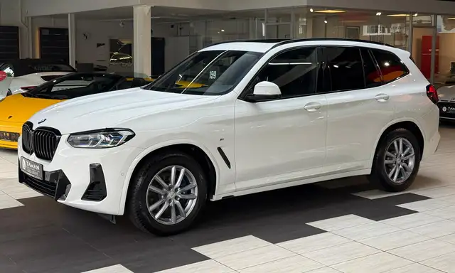 BMW X3 view 2