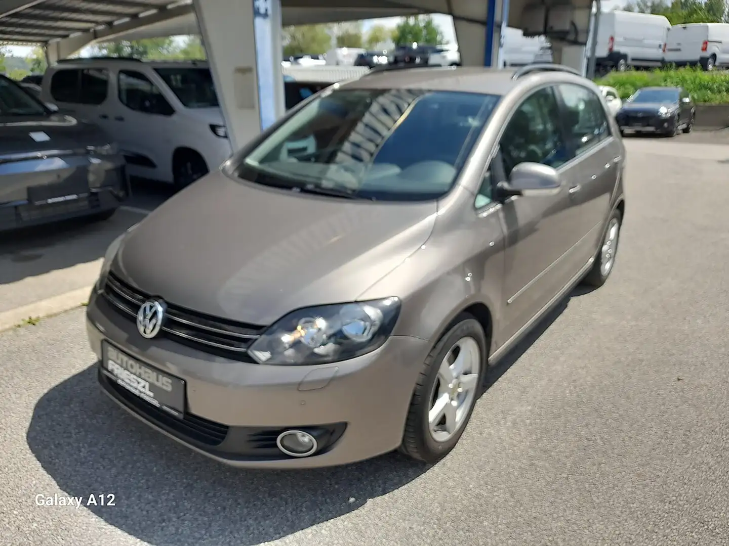 Volkswagen Golf Plus Comfortline BMT 1,6 TDI DPF Beige - 1