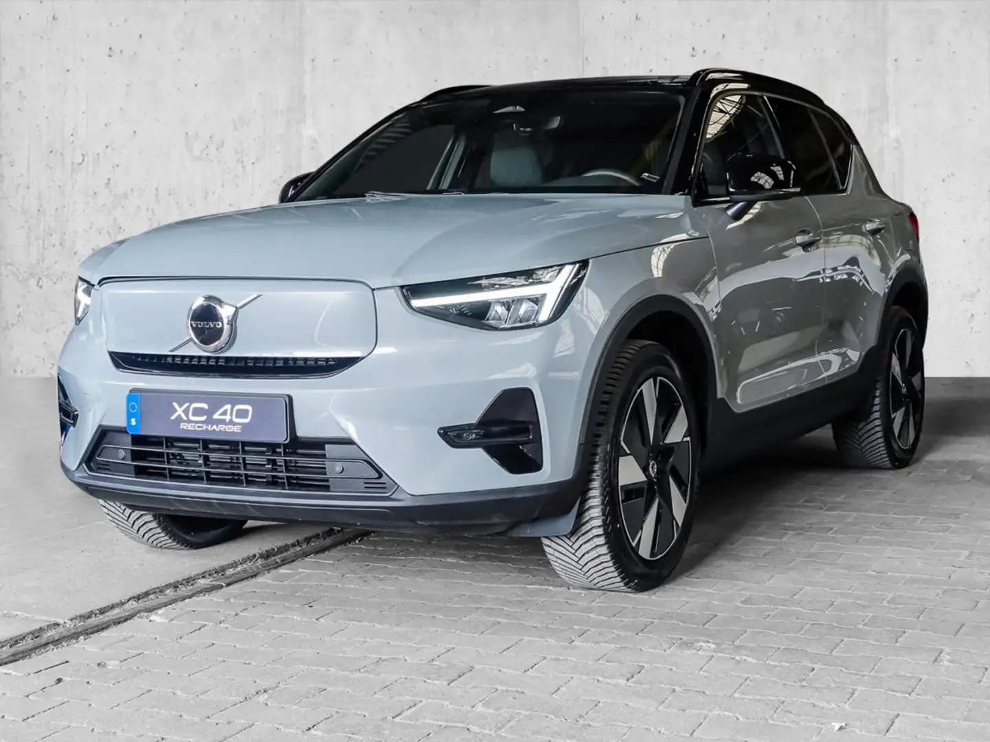 Volvo XC40 Plus Recharge Pure Electric EL.HECK PDC Gris - 2