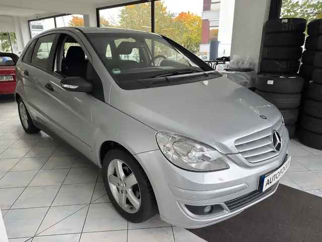 Mercedes-Benz B 170 *Sommer + Winterreifen