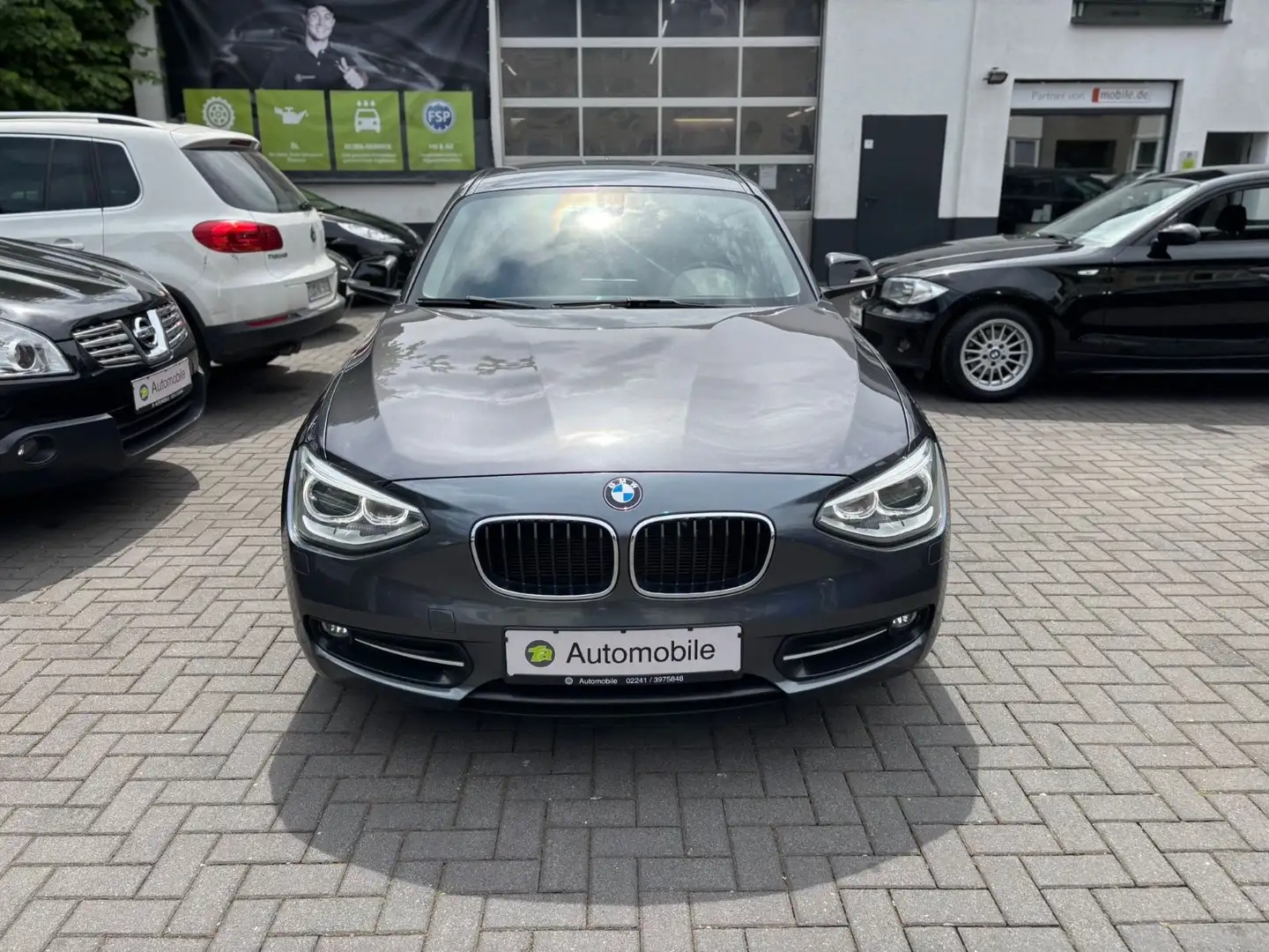 BMW 116 i Sport*KLIMAA.*SHZ*PDC*LED*4S-REIFEN Grau - 2