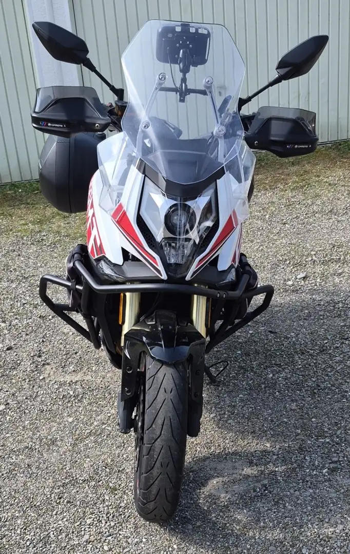 CFMOTO 650 MT Blanco - 1