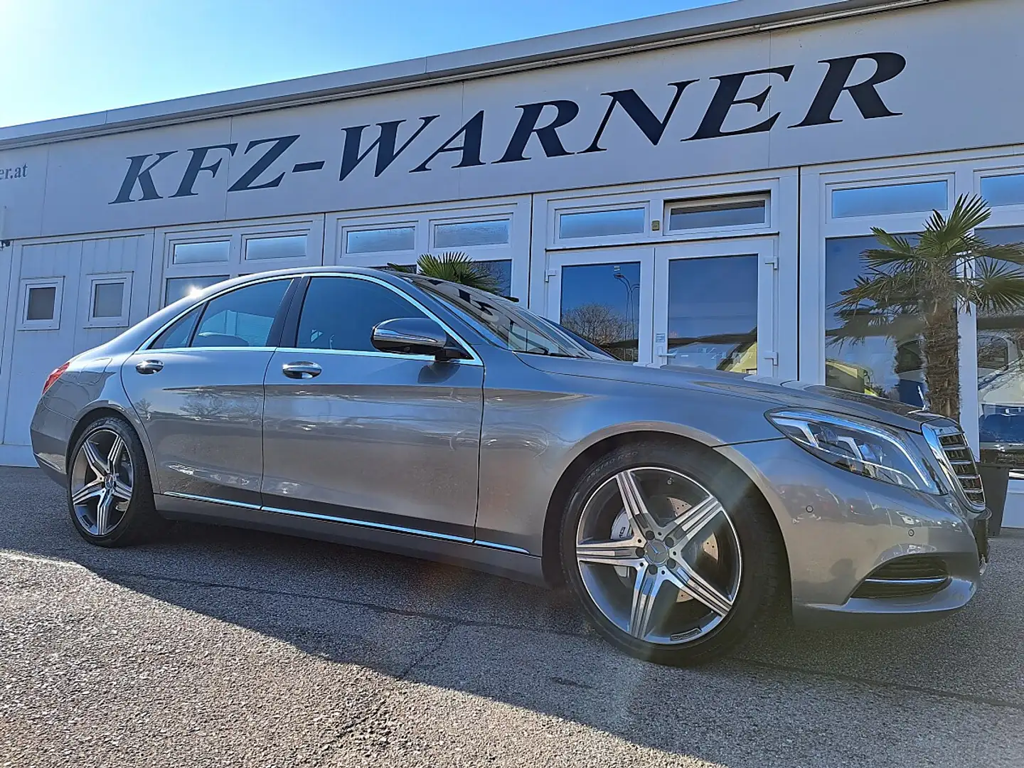 Mercedes-Benz S 350 BlueTEC 4Matic Aut. *PANO*20"AMG* Grau - 1