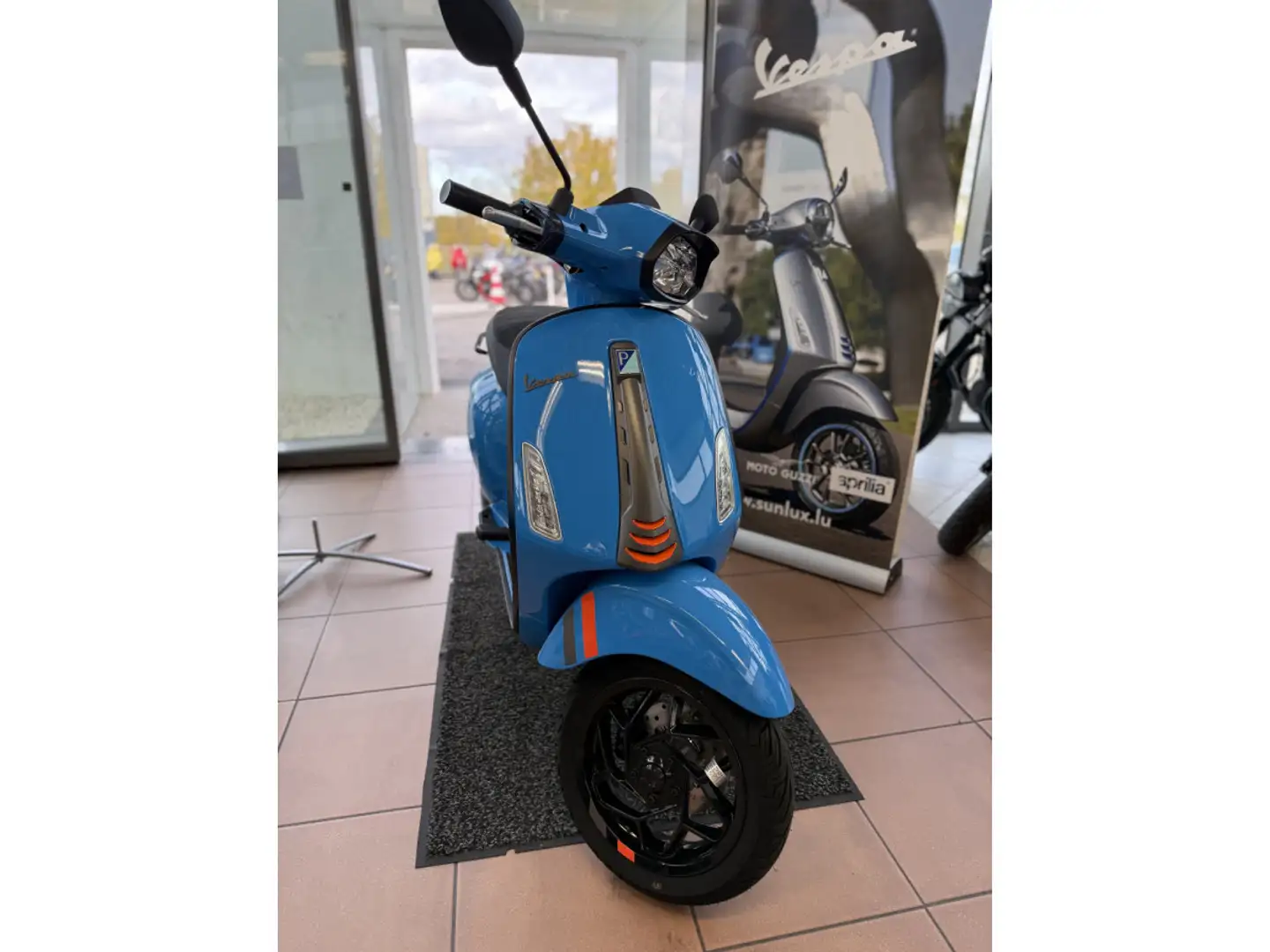 Vespa Sprint S 125 - 1