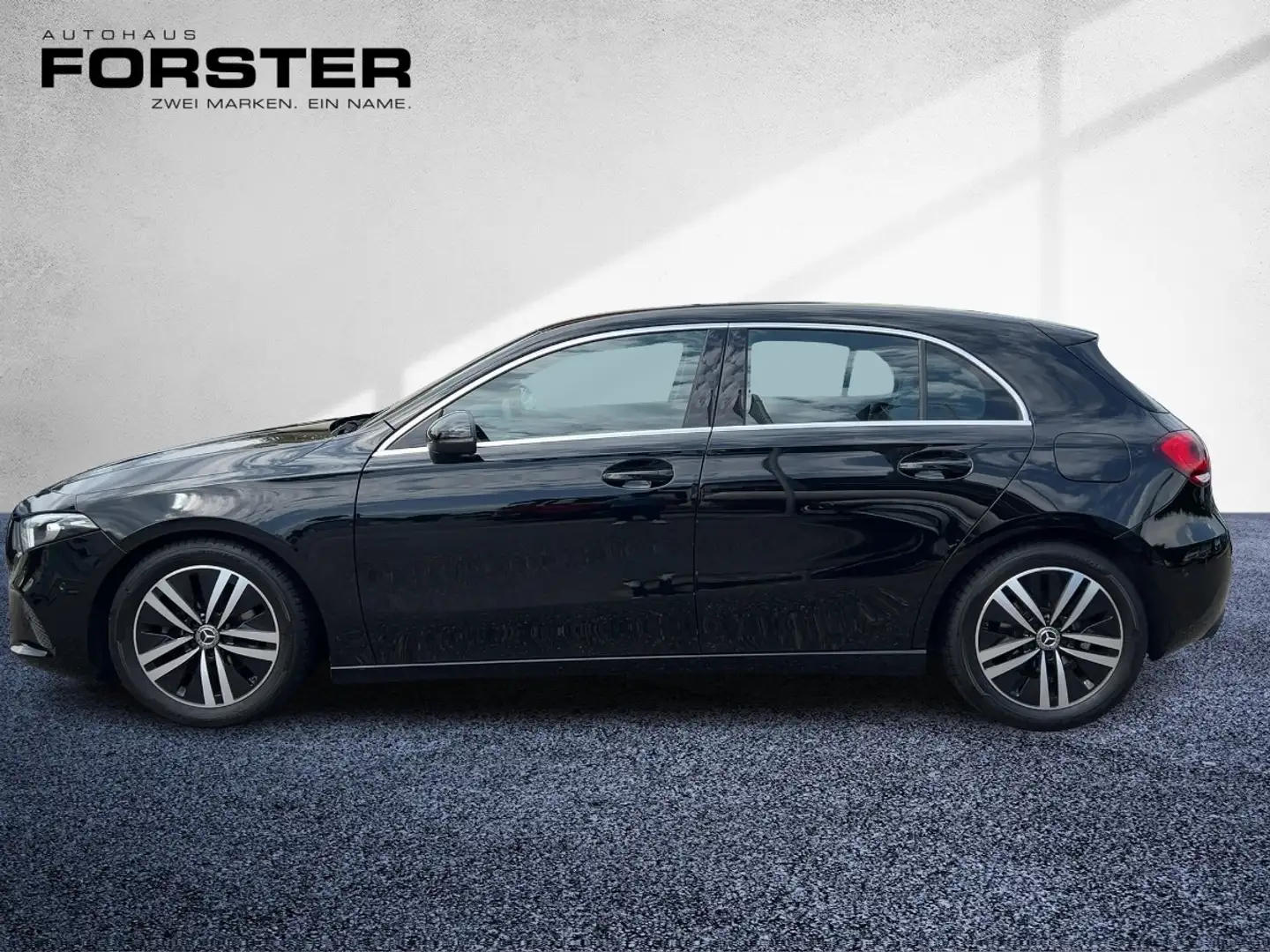 Mercedes-Benz A 180 d Kompaktlimousine Progressive MBUX AUT LED Negro - 2