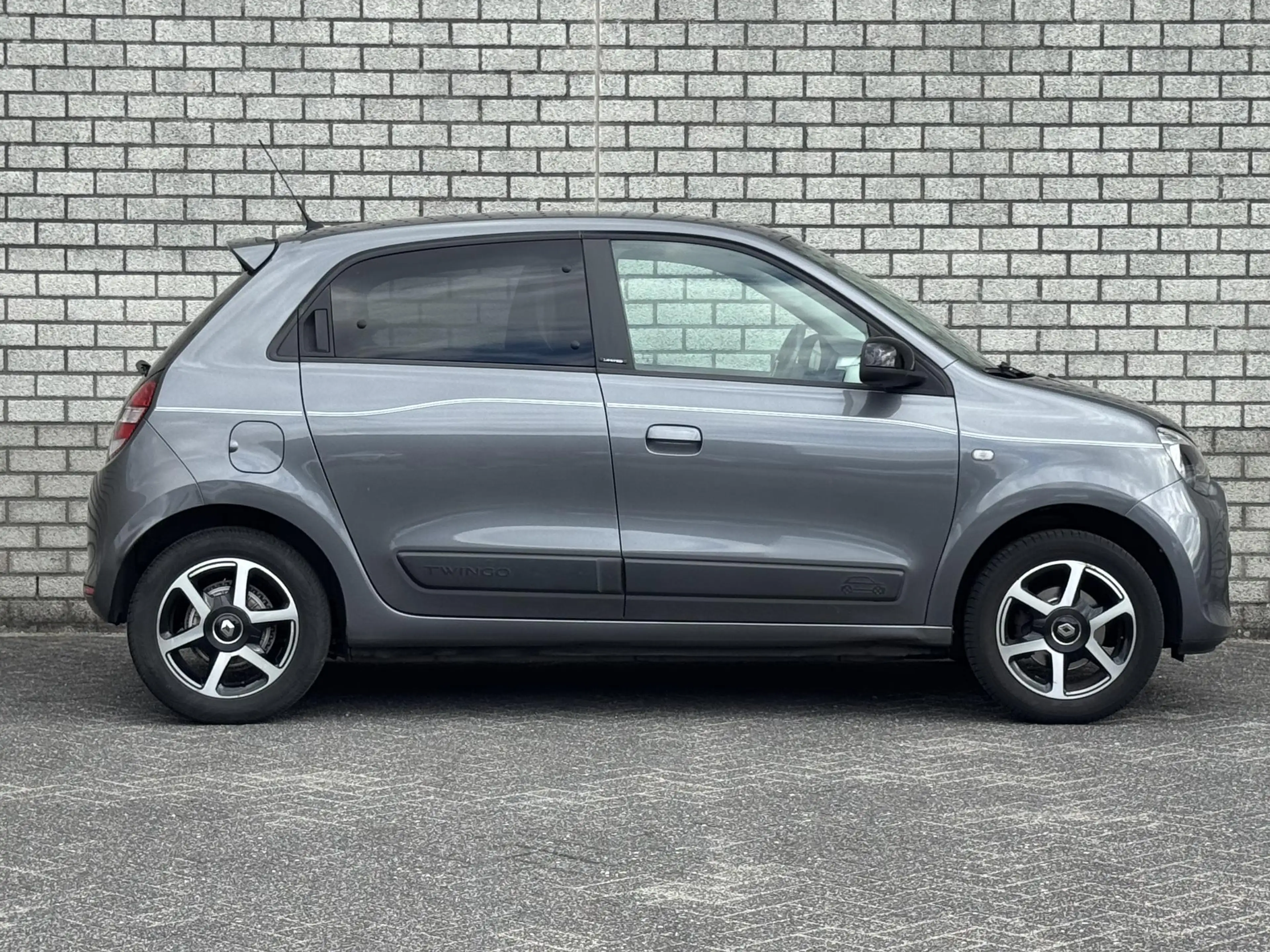Renault Twingo 1.0 SCe Limited | Automaat | Parkeersensoren | Air — photo 15
