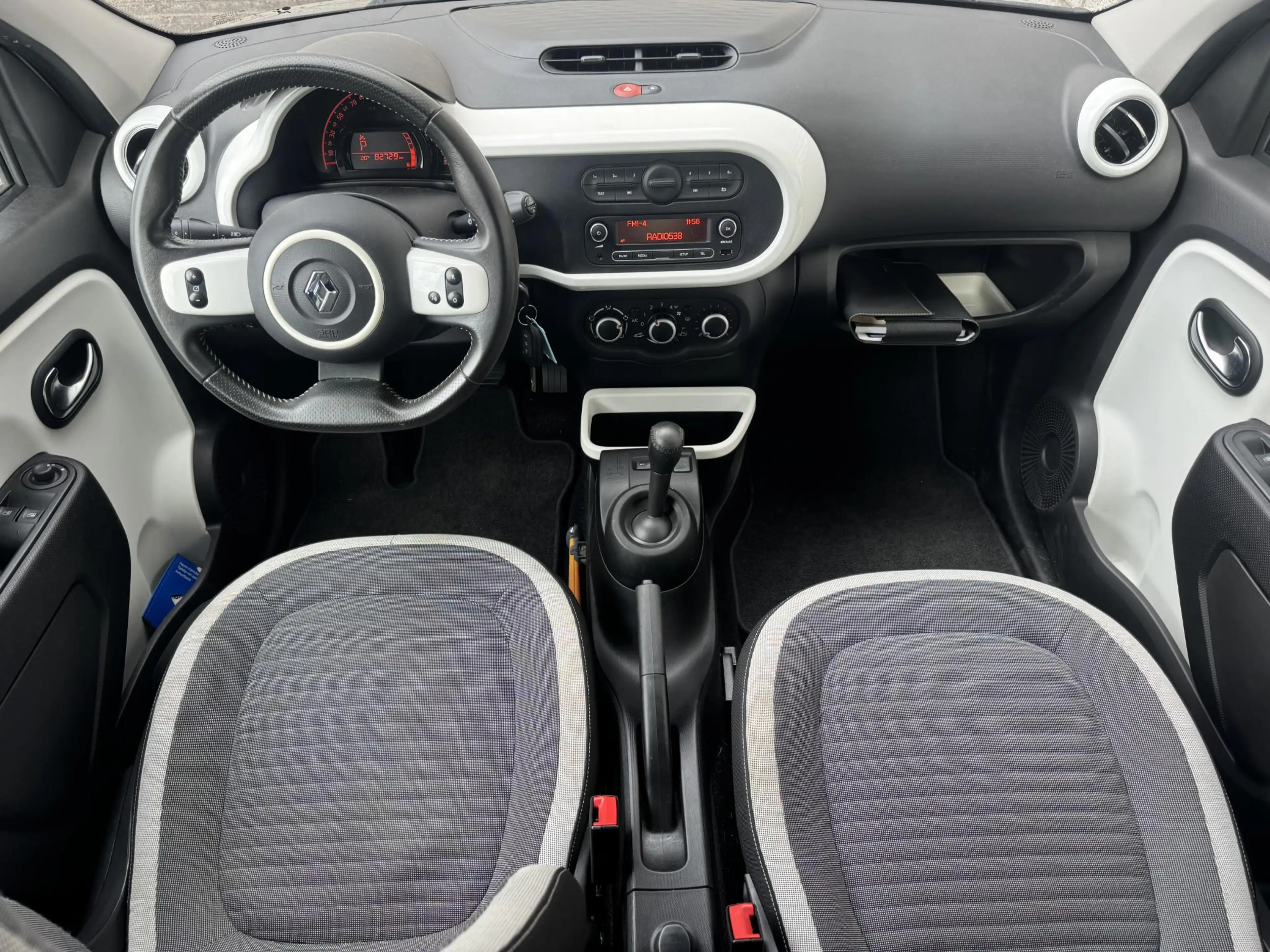 Renault Twingo 1.0 SCe Limited | Automaat | Parkeersensoren | Air — photo 3