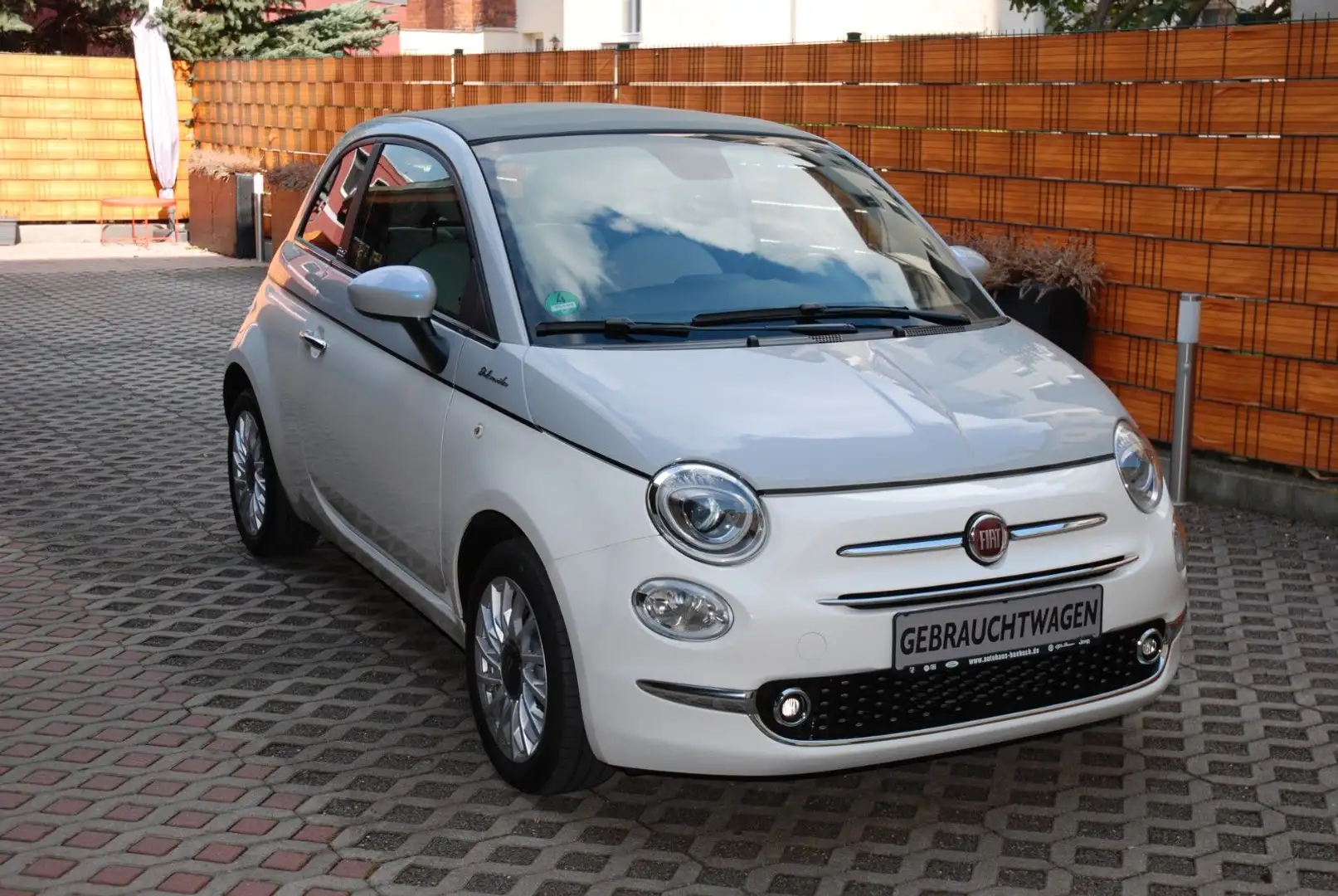 Fiat 500C DolceVita Weiß - 1