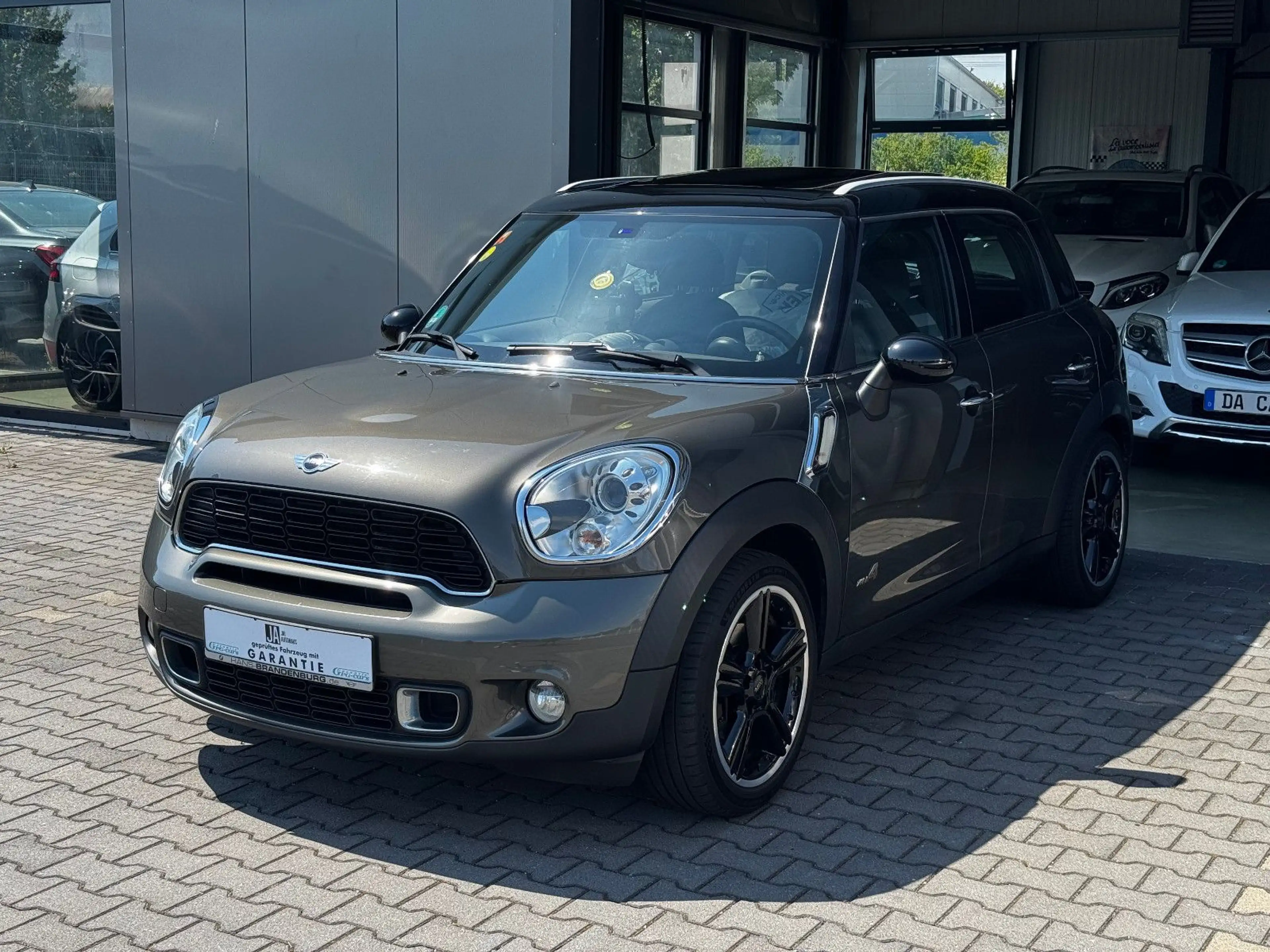 MINI Cooper SD Countryman COOPER  Countryman Cooper SD All4 2 Hand