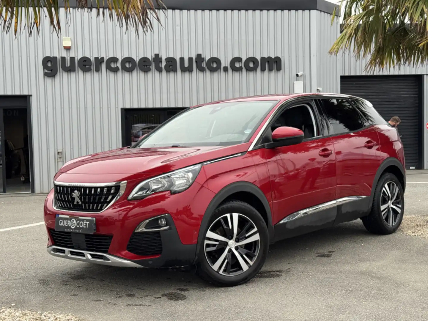 Peugeot 3008 1.5 BLUEHDI 130CH E6.C ALLURE S\u0026S Rouge - 2