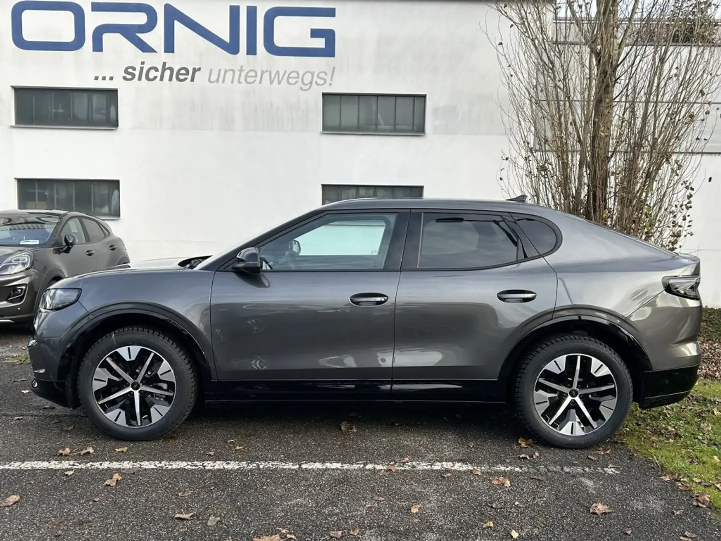 Ford Capri Base Extended Range RWD 77kWh 285PS Grau - 2