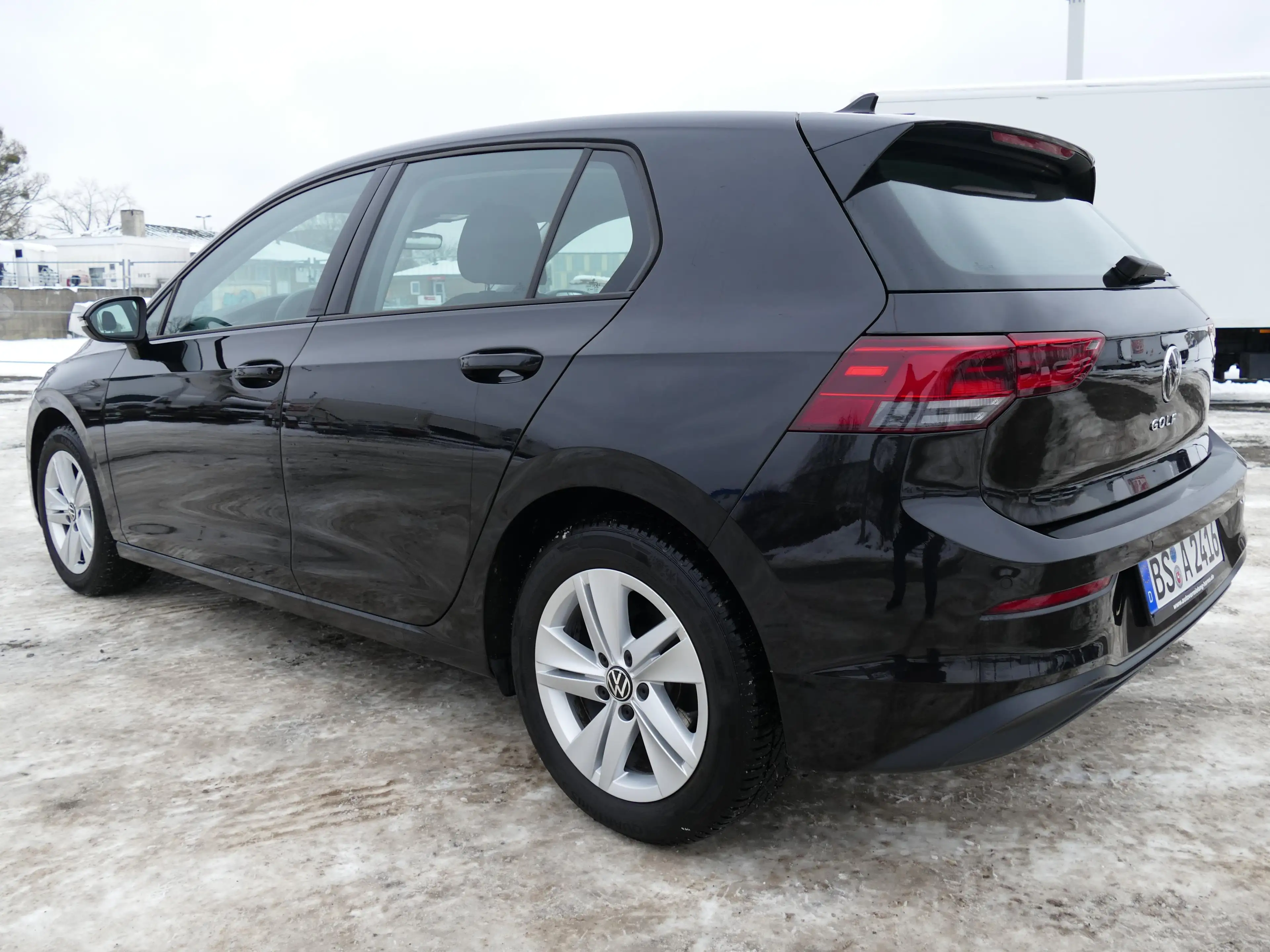 Volkswagen Golf 1.0 TSI OPF — photo 4