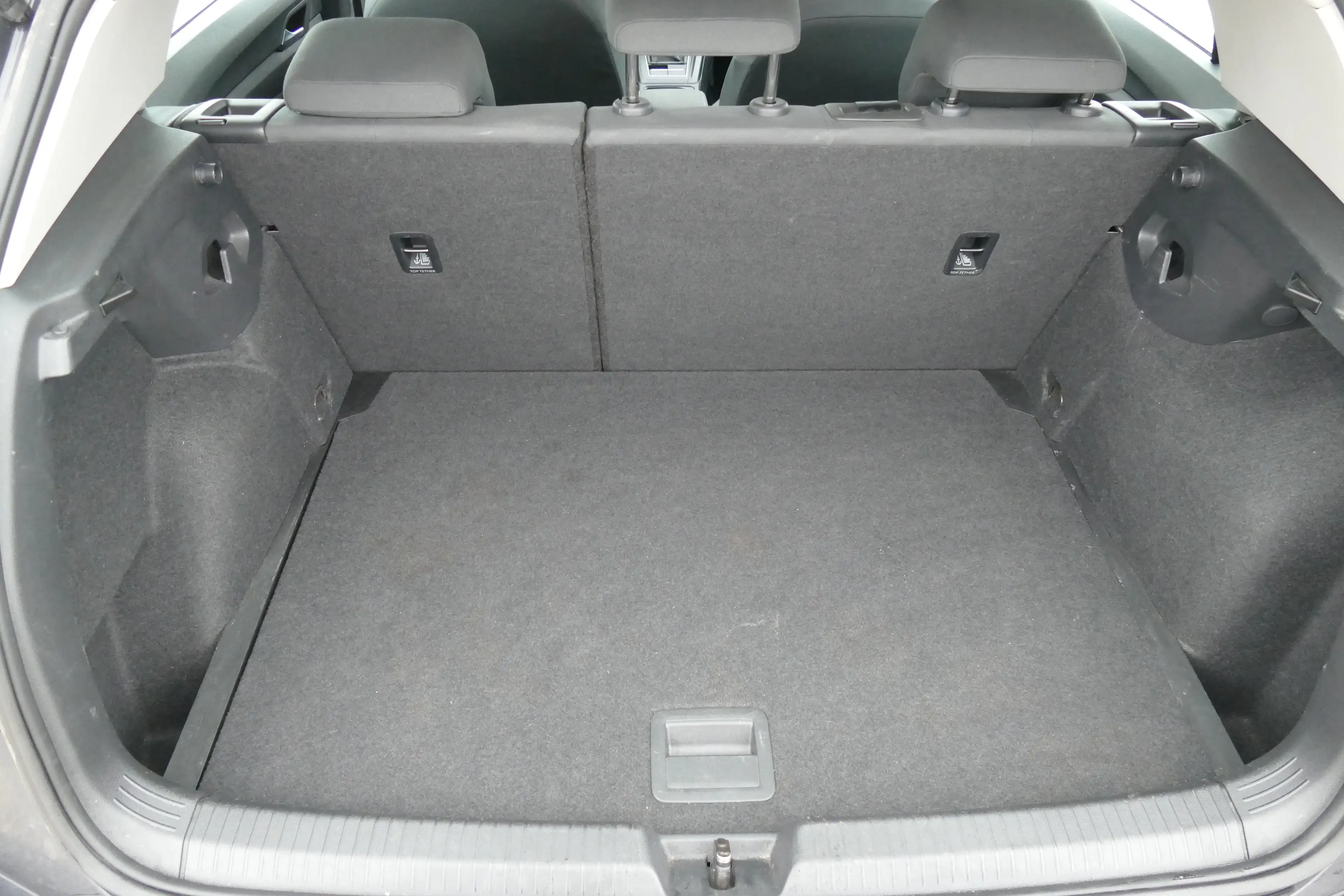 Volkswagen Golf 1.0 TSI OPF — photo 14