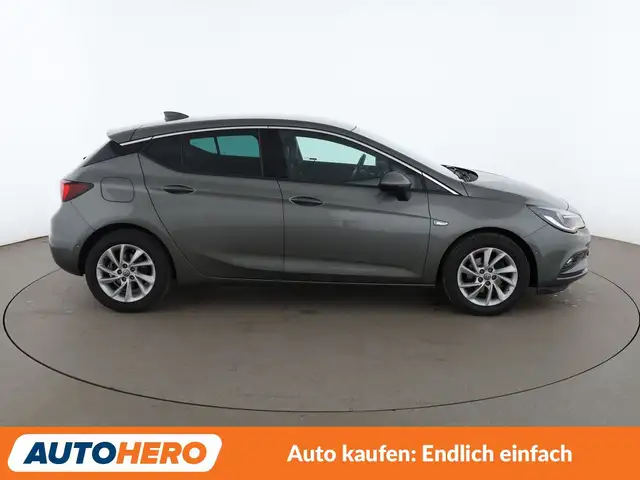 Opel Astra view 7