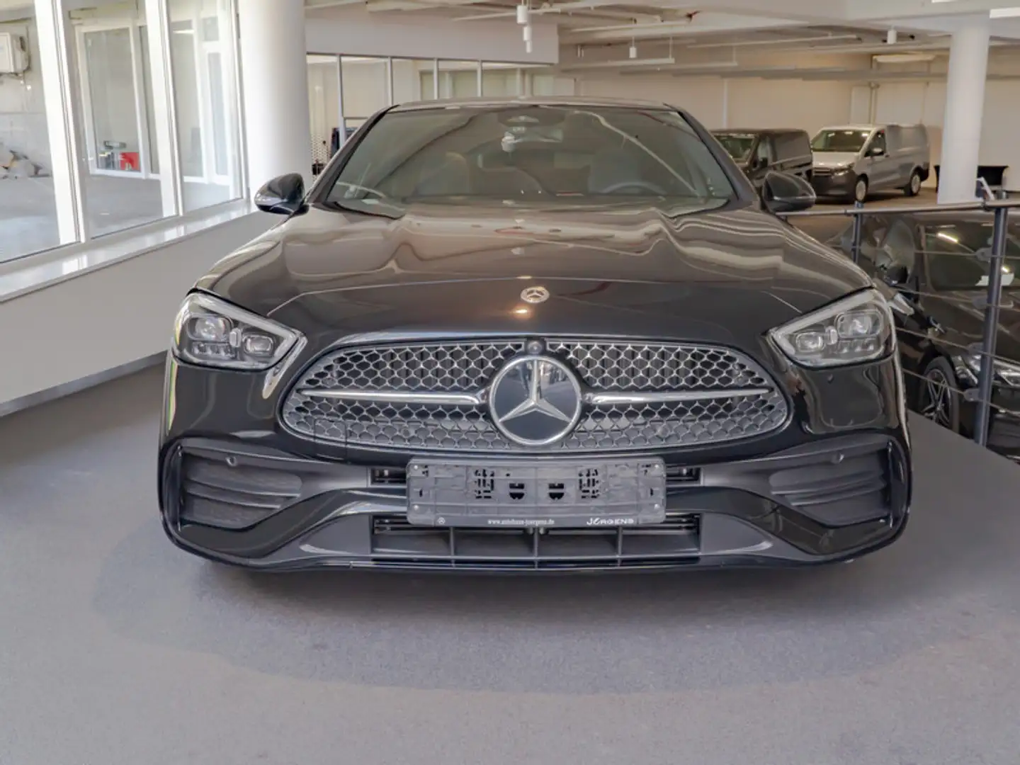 Mercedes-Benz C 200 AMG-Sport/DIGITAL/360/Pano/AHK/Distr/Memo Schwarz - 2