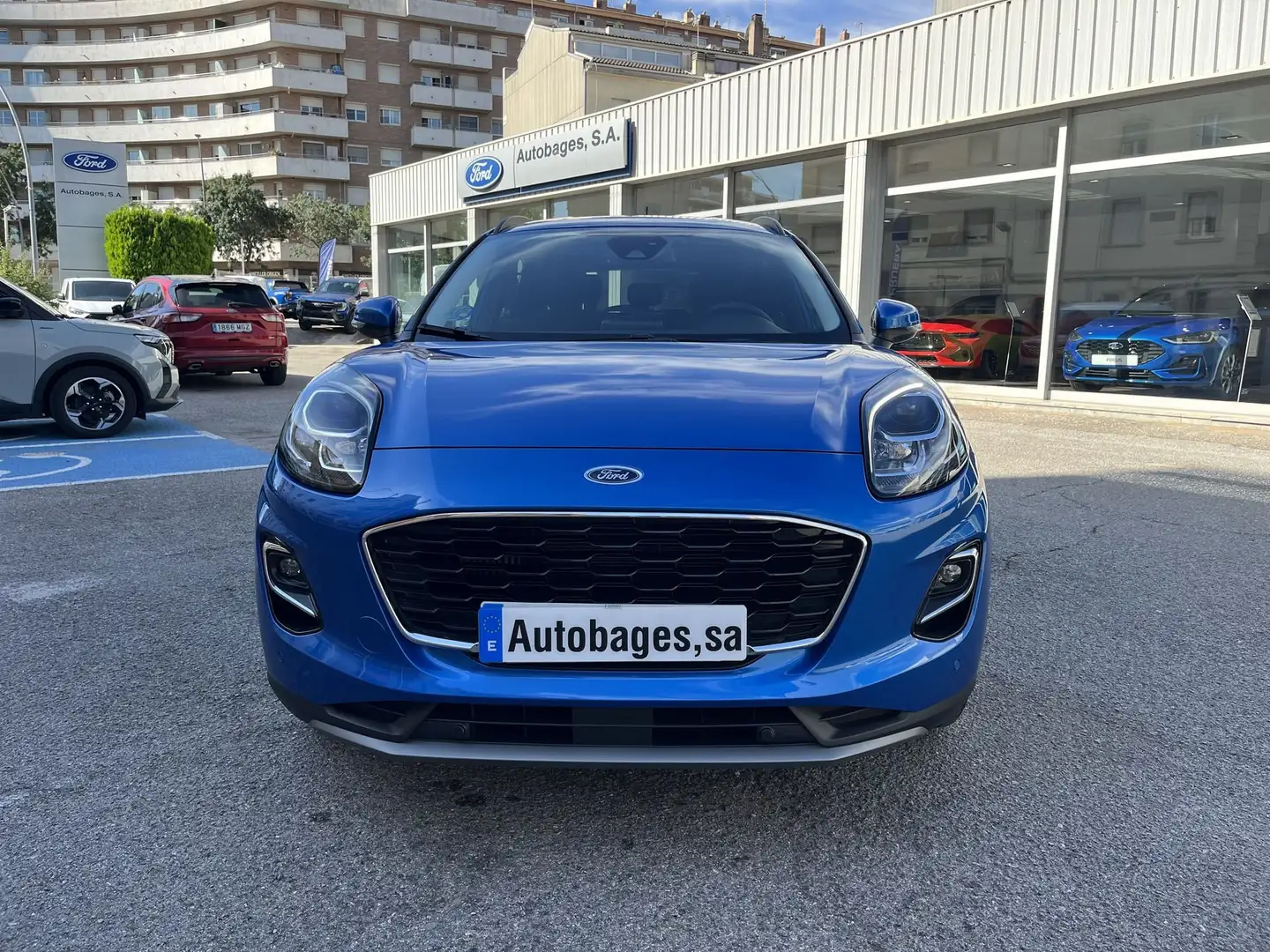 Ford Puma 1.0 EcoBoost MHEV Titanium 125 Blau - 2