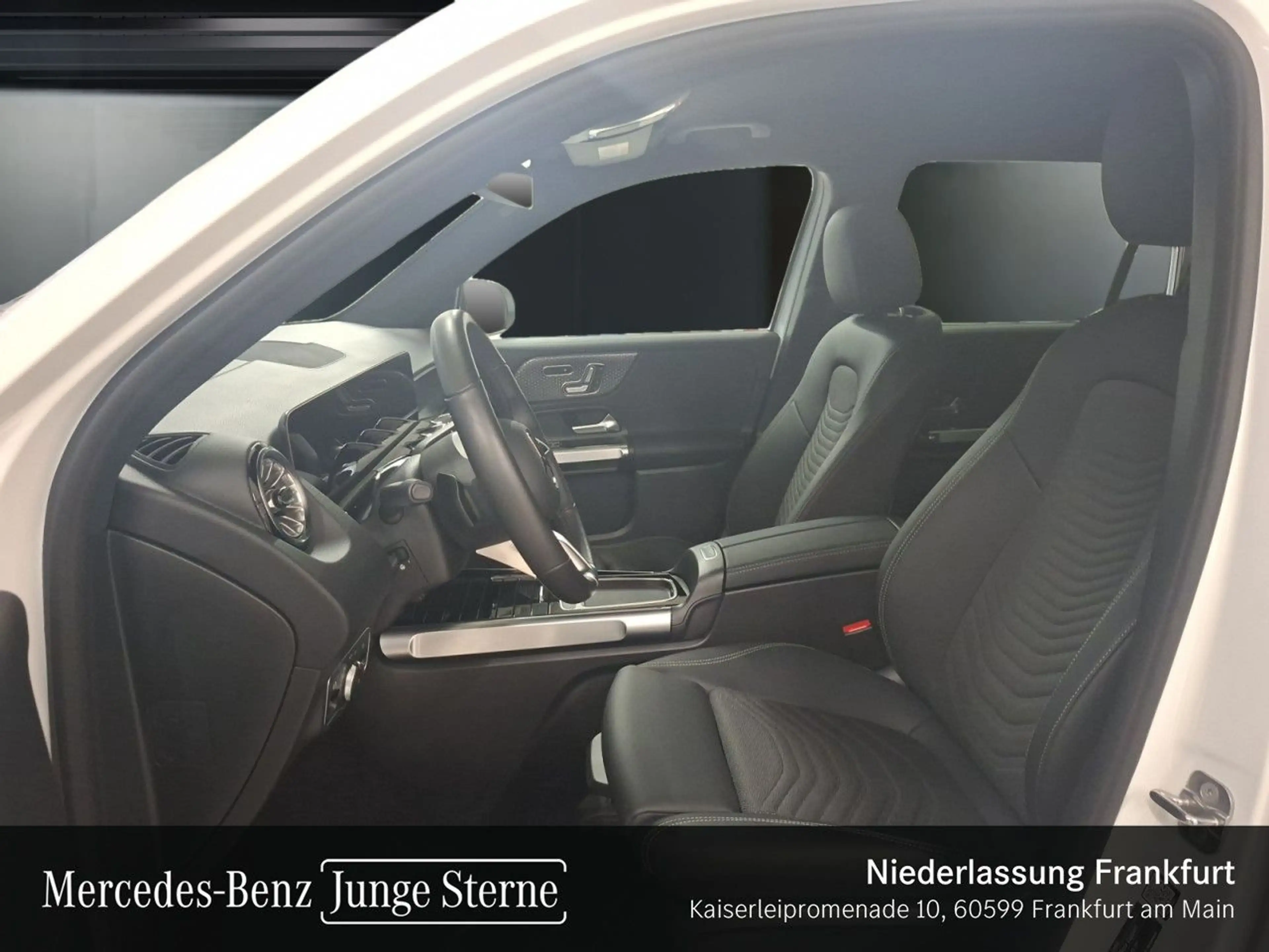Mercedes-Benz EQB 250 PROG+ADVANCED+KAMERA+MEMORY+SPUR — photo 12