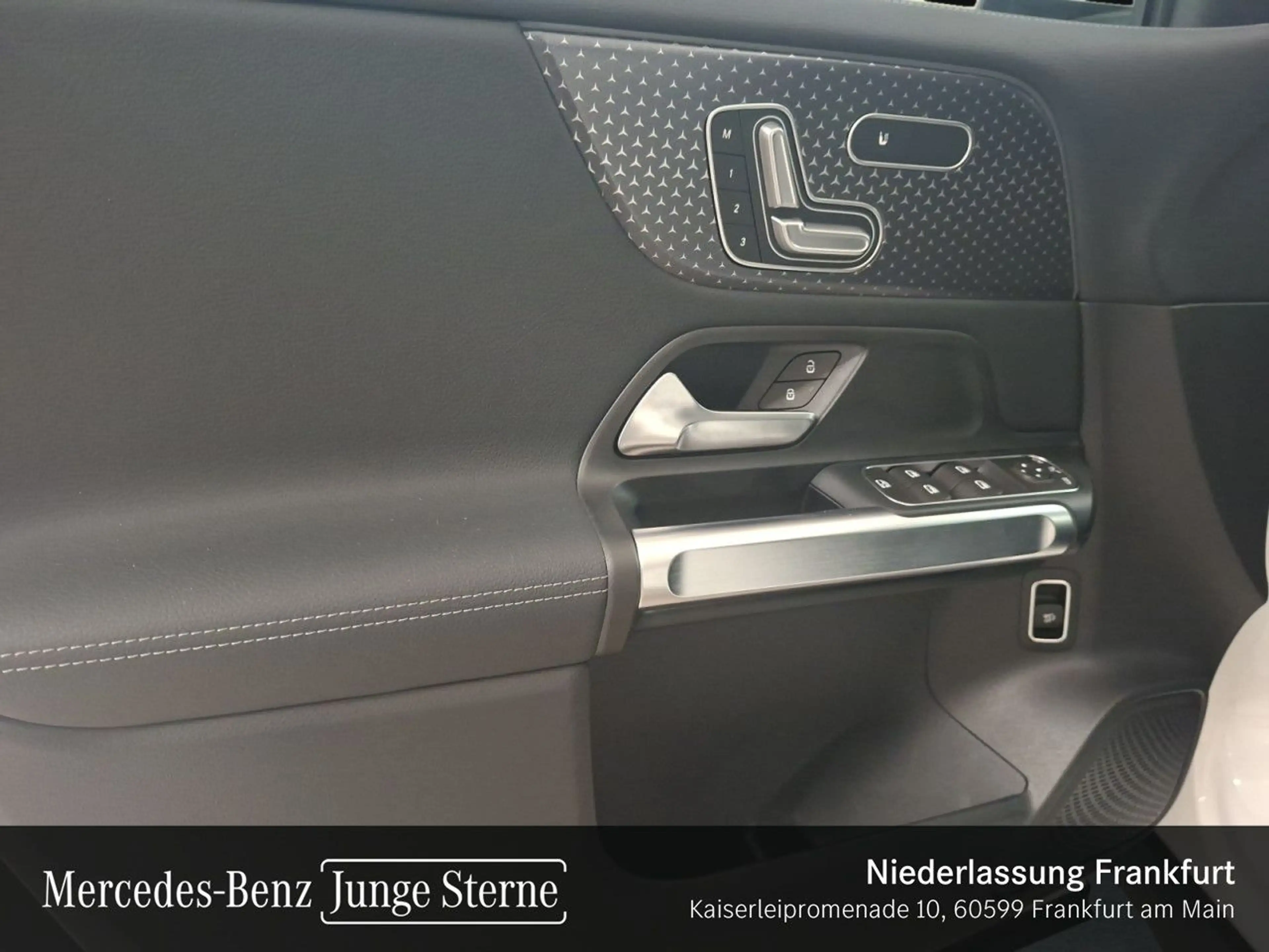 Mercedes-Benz EQB 250 PROG+ADVANCED+KAMERA+MEMORY+SPUR — photo 13