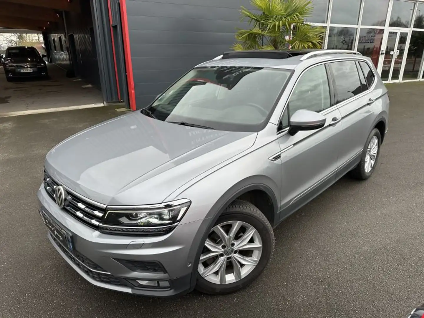 Volkswagen Tiguan ALLSPACE 7 places 2.0 TDI CARAT DSG7 2019 - 2