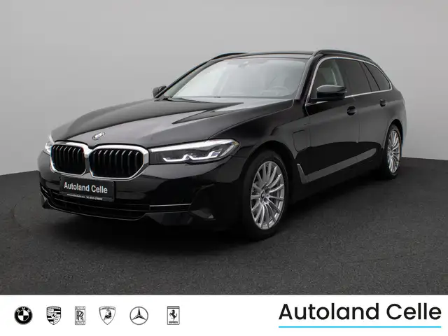 BMW 530 xD Panorama 360°HUD DAB Leder Alarm 18Zoll