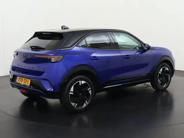 Opel Mokka-E view 4