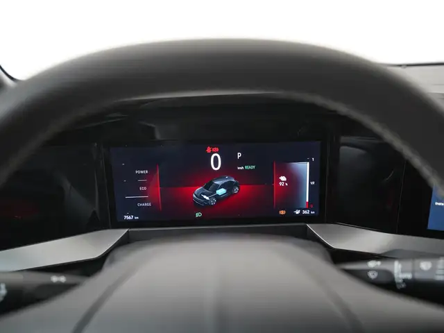 Opel Mokka-E view 8