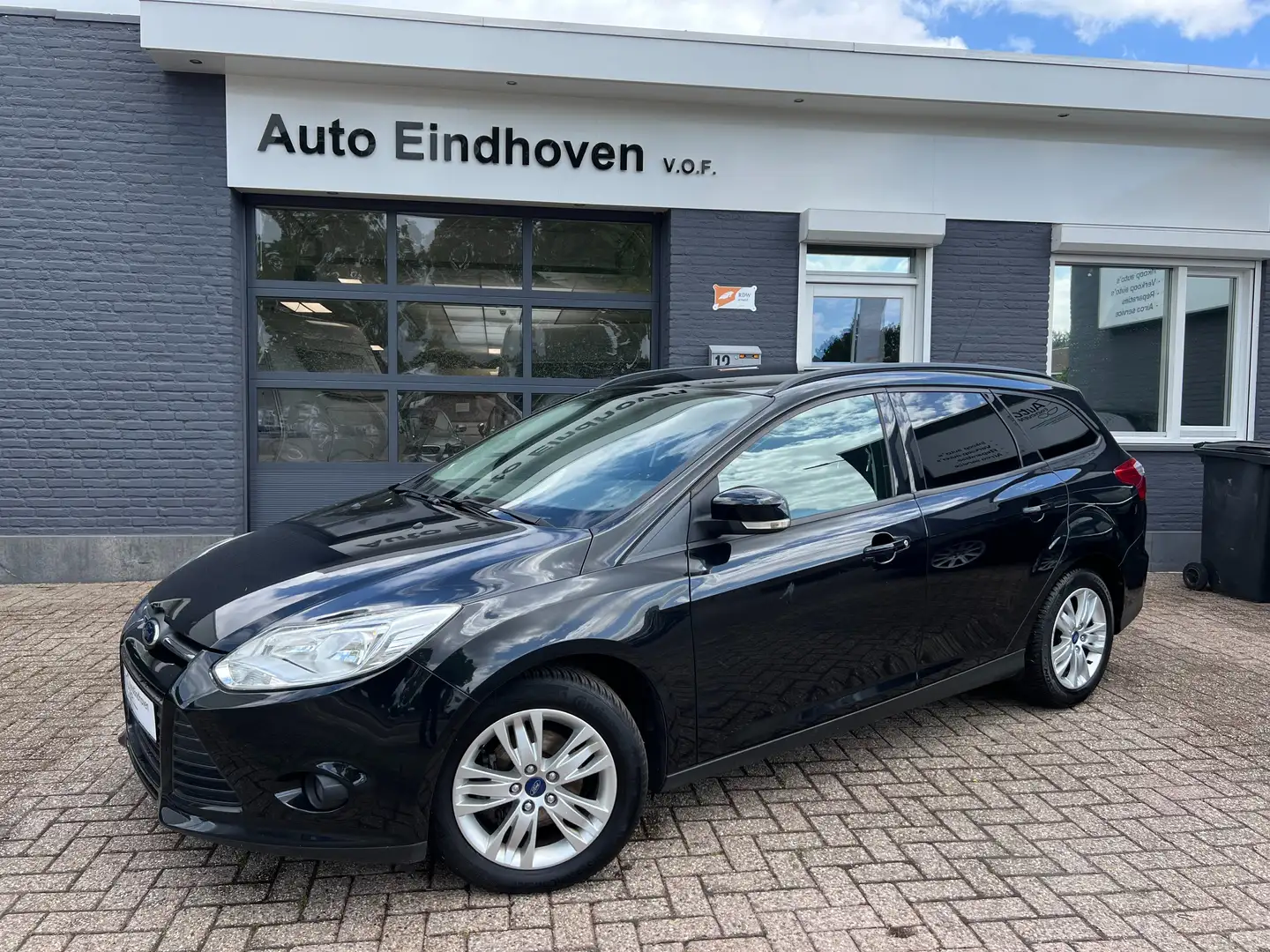 Ford Focus 1.0 EcoBoost,MOTOR DEFECT 2013 €2650,- Noir - 1